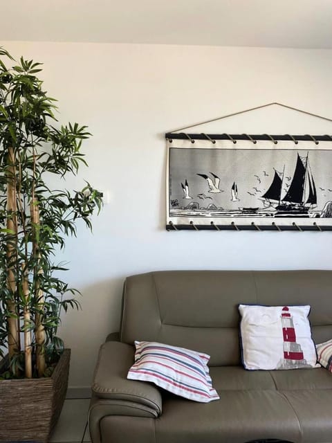 Résidence De La Mer - Appartement de 45m² avec splendide vue mer. MAE-6614 Apartment in Brittany