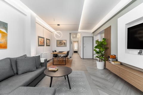 Living room, Photo of the whole room