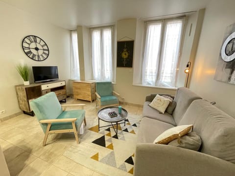 La Fontaine Apartment in Cannes