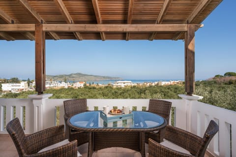 Patio, Natural landscape, View (from property/room), Balcony/Terrace, Seating area, Landmark view, Sea view