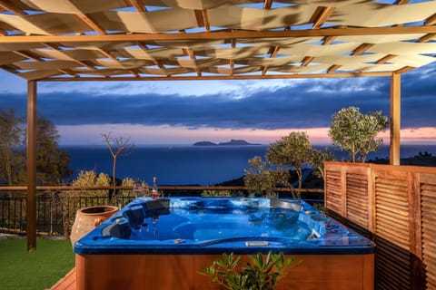 Natural landscape, Hot Tub, Sunrise, Sunset