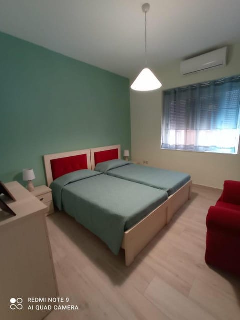 Port Side - 2BR Apartment - Center Location Apartment in Sarandë