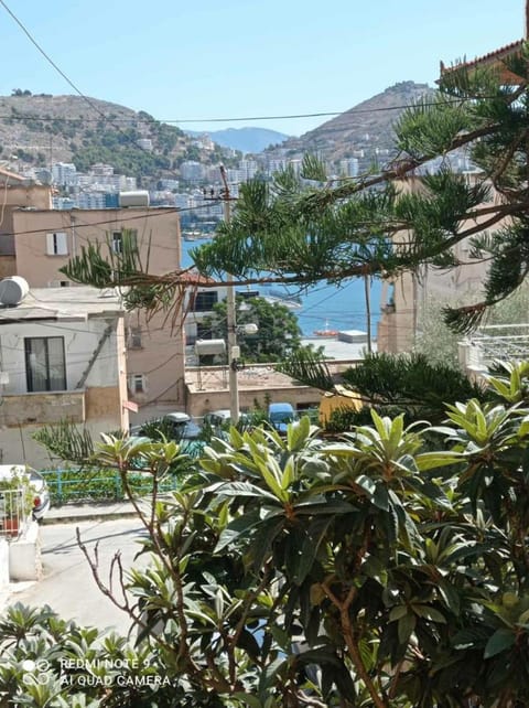 Port Side - 2BR Apartment - Center Location Apartment in Sarandë