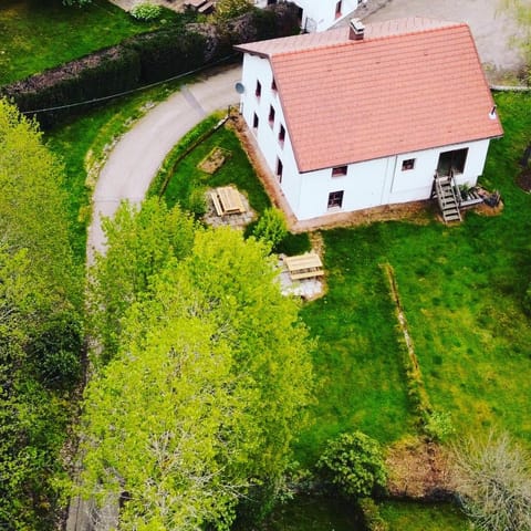 Ferme des Brimbelles 15p - billard, baby-foot & PS3 House in Gérardmer