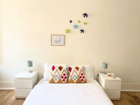 Bed, Photo of the whole room, Bedroom