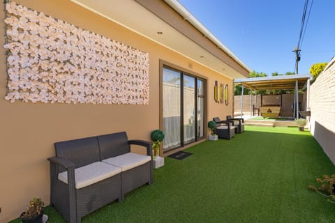 Property building, Garden, Garden view