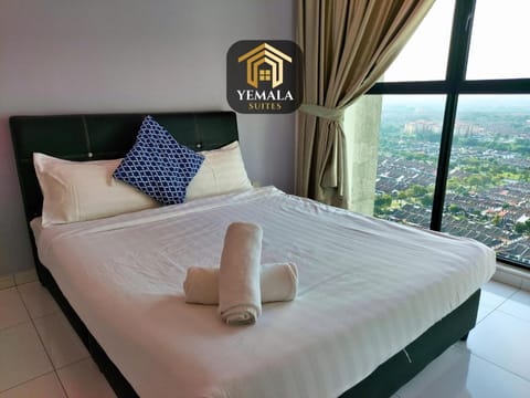 Bed, View (from property/room), Bedroom