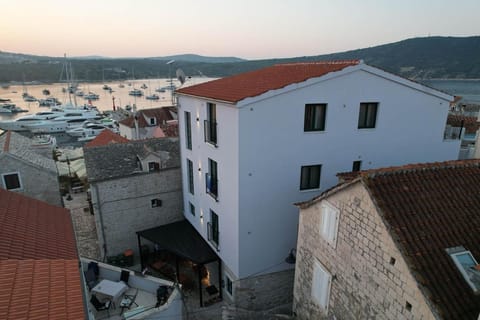 Azalea Dalmacija Luxury Rooms and Apartments Apartment in Šibenik-Knin County, Croatia