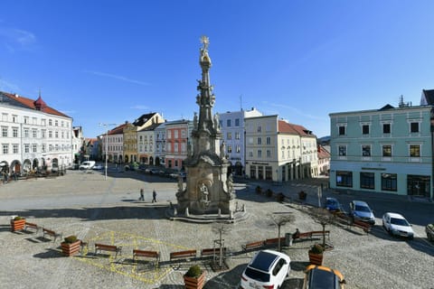 City view, Street view
