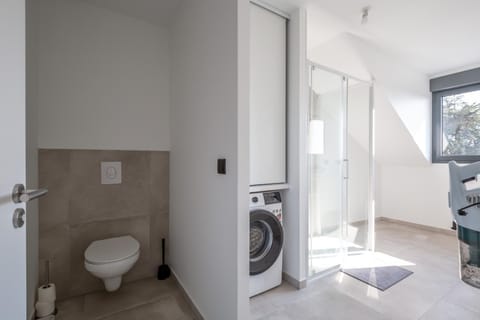 Liberation Apartment in Île-de-France