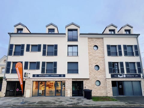 Liberation Apartment in Île-de-France