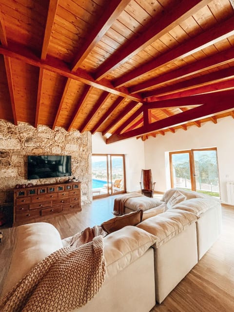 Just Like Home - Muirfield House em Caminha Villa in Viana do Castelo District, Portugal