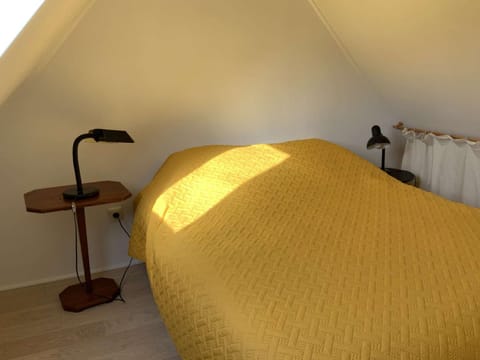 Maison de pêcheur calme à Trégastel avec jardin clos, proches commerces et plage, 3 pers, 3 étoiles - FR-1-542-51 House in Trégastel