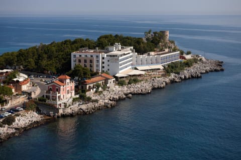 Day, Natural landscape, Bird's eye view, Autumn, Sea view, Area and facilities