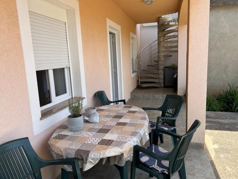 Balcony/Terrace, Seating area, Dining area