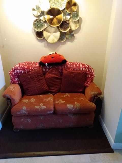 Violet Mays Haven Apartment in Teignbridge