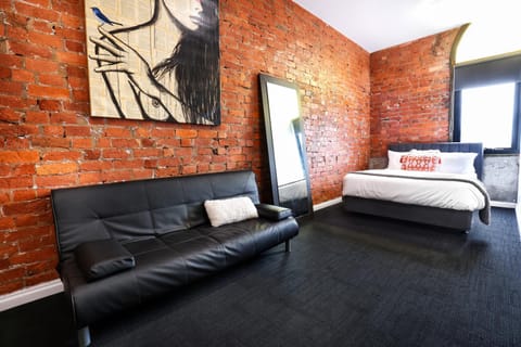 Bed, Photo of the whole room, Seating area, Bedroom
