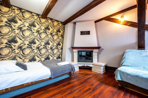 Photo of the whole room, Seating area, Bedroom