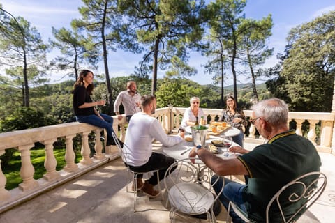 "Les Hauts du Marquet" - Meublé de tourisme 5 Etoiles - Gîte de groupe 15 Personnes en Cévennes - Piscine à débordement - Balnéo - Sauna - Nature House in Auvergne-Rhône-Alpes