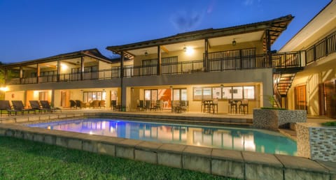 Facade/entrance, Swimming pool, Swimming pool