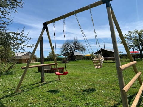 Minicamping Sous les Cloches Campground/
RV Resort in Auvergne-Rhône-Alpes
