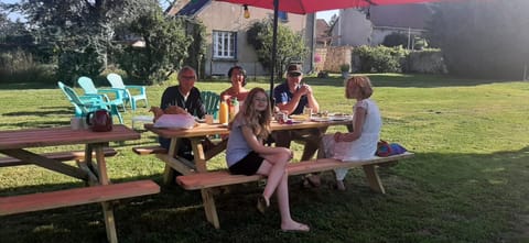 Minicamping Sous les Cloches Campground/
RV Resort in Auvergne-Rhône-Alpes