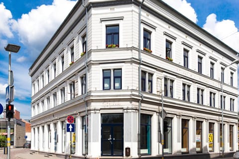 Property building, Facade/entrance