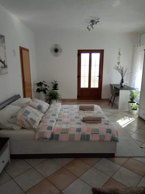 Studio apartman KIKA Apartment in Lika-Senj County