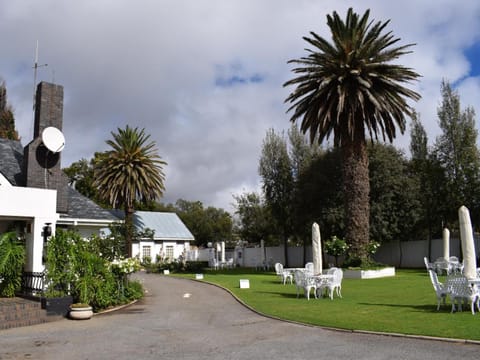 Property building, Garden