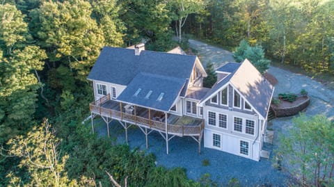 Heaven's Peak Chalet in Seven Devils