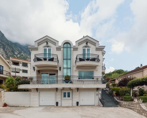 Vučković Studios Apartment in Dobrota