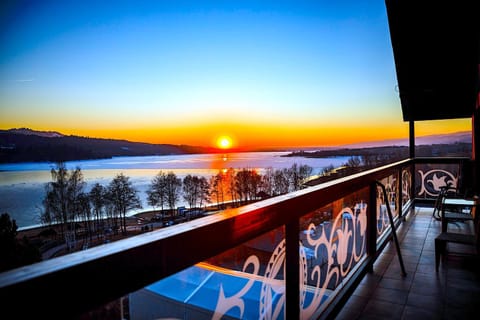 Lake view, Lake view