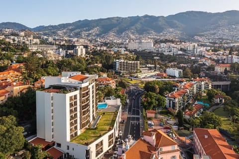 Property building, Bird's eye view
