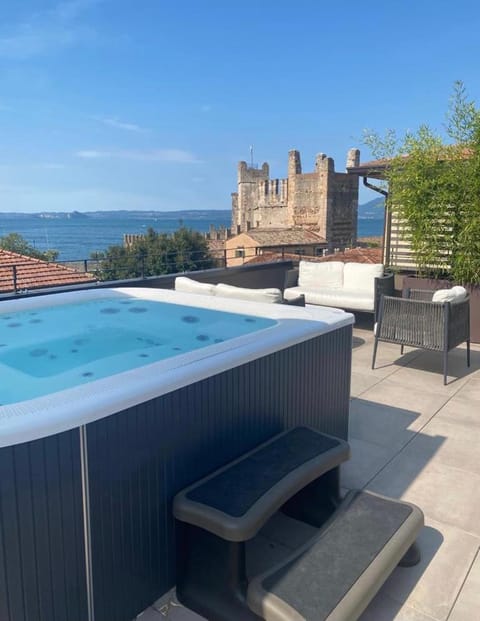 Suite Agli Archi Apartment in Torri del Benaco