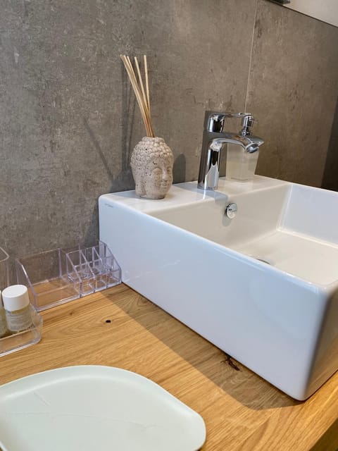 Suite Agli Archi Apartment in Torri del Benaco