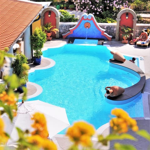 Pool view, Swimming pool, Swimming pool, Breakfast, sunbed