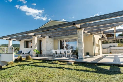 Villa Tramonto - Camerano, meravigliosa villa con giardino panoramico Apartment in Marche