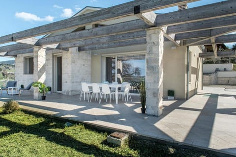 Villa Tramonto - Camerano, meravigliosa villa con giardino panoramico Apartment in Marche
