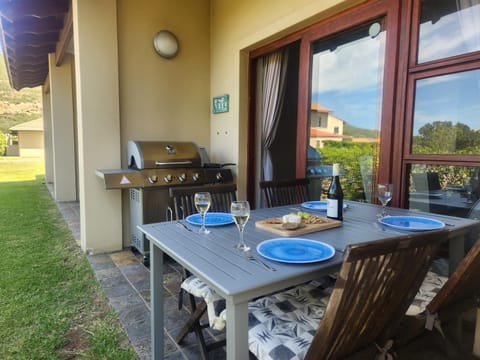 Property building, Patio, Garden, Dining area