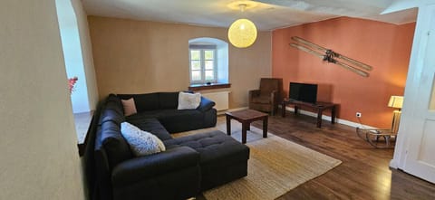 Property building, Nearby landmark, Spring, Winter, Summer, Fishing, Horse-riding, Minigolf, Skiing, TV and multimedia, Living room, Business facilities, Seating area, Tennis court, Windsurfing, Canoeing, Hiking, Cycling, Diving, Evening entertainment, Animals, Autumn, Pets, Guests, Sports, children, group of guests, Family, Family, Family, internet, internet, internet, washing machine