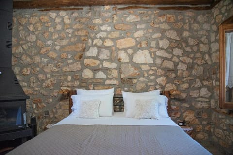 Traditional Stone Guesthouse Apartment in Argolis, Greece