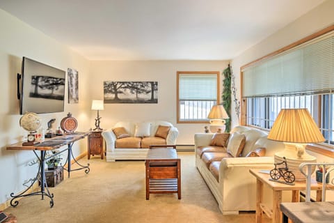 Haines Falls Getaway with Catskill Mtn Views! Apartment in Haines Falls