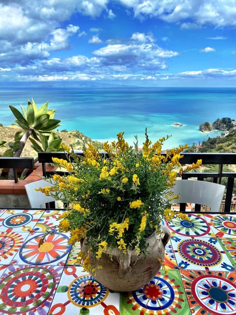 Property building, Patio, Day, Natural landscape, View (from property/room), Balcony/Terrace, Dining area, Beach, Sea view
