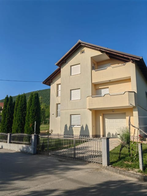 Apartman Bošnjak Ramsko jezero Apartment in Federation of Bosnia and Herzegovina