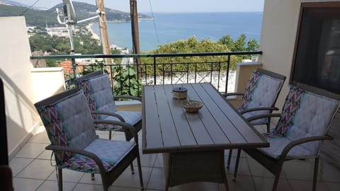 Balcony/Terrace, Seating area, Mountain view, Sea view