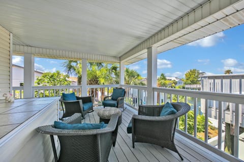 Destin-A-tion on the Water House in Destin