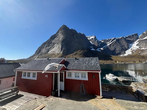 Reinebua Bed and Breakfast in Lofoten