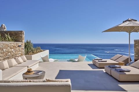 Sea view, Swimming pool