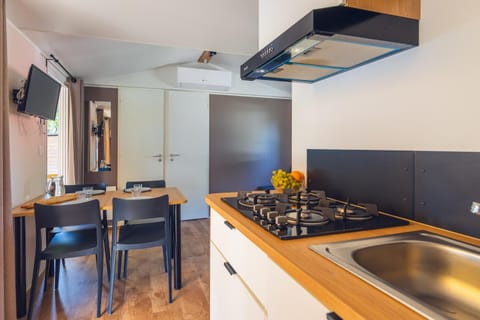 L'Oasis des Dombes Campground/ 
RV Resort in Auvergne-Rhône-Alpes