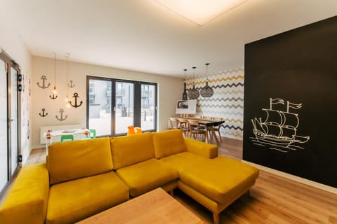 Spa and wellness centre/facilities, Seating area, Kids's club